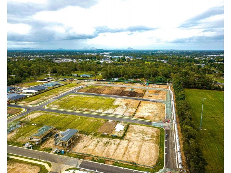 33 Dune Street, Morayfield QLD 4506