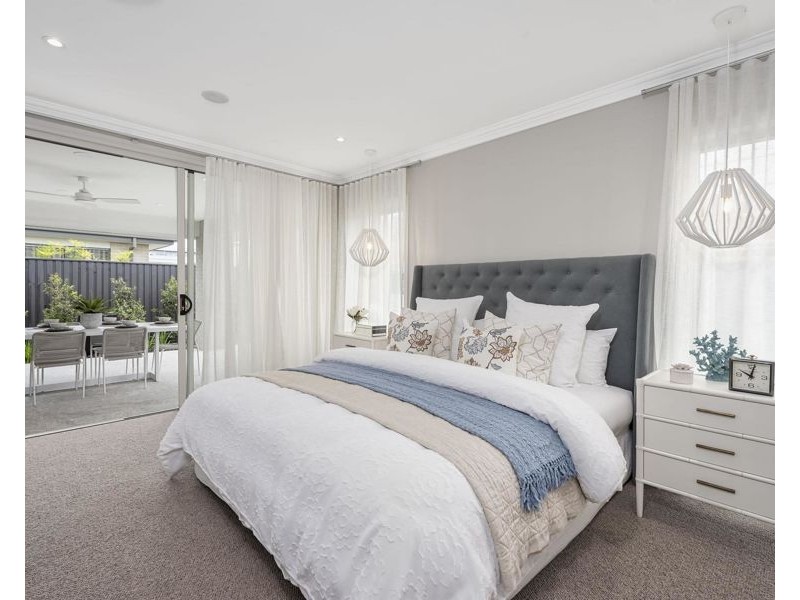 7 Guroman Drive, Greenbank QLD 4124