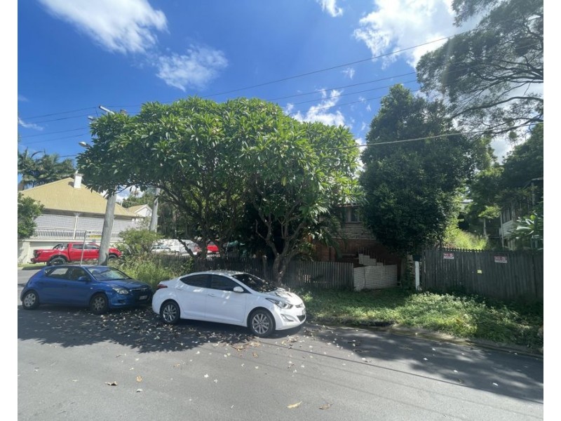 60 RUSDEN STREET, Kelvin Grove QLD 4059