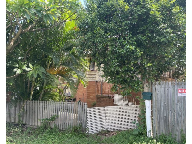 60 RUSDEN STREET, Kelvin Grove QLD 4059