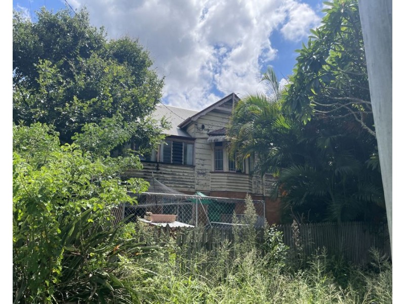 60 RUSDEN STREET, Kelvin Grove QLD 4059