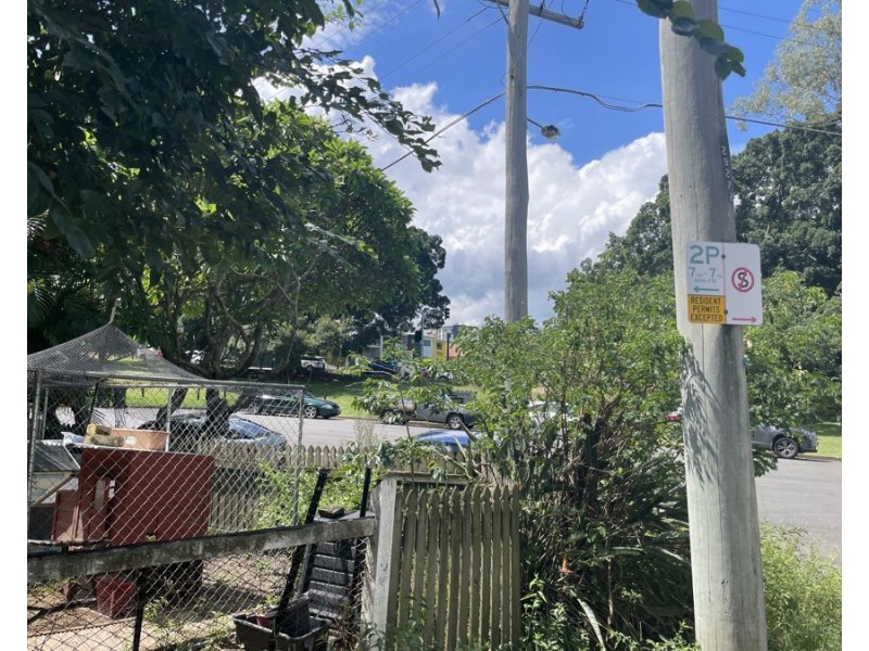 60 RUSDEN STREET, Kelvin Grove QLD 4059