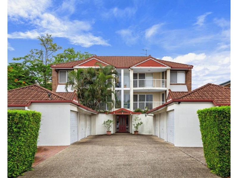 Unit 4, 38 Rossiter Parade, Hamilton QLD 4007