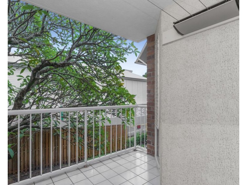 Unit 4, 38 Rossiter Parade, Hamilton QLD 4007