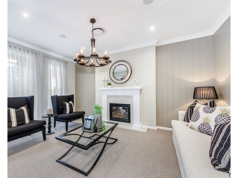 346 Canvey Road, Upper Kedron QLD 4055