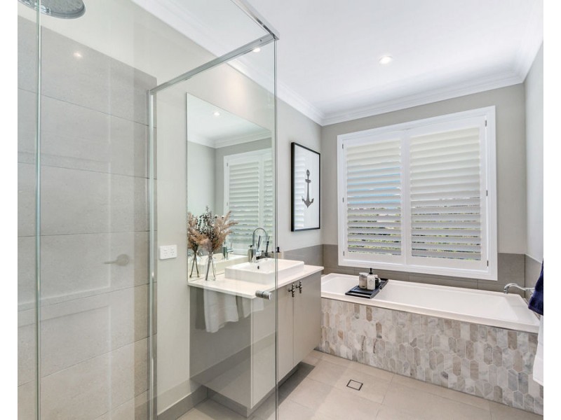 346 Canvey Road, Upper Kedron QLD 4055