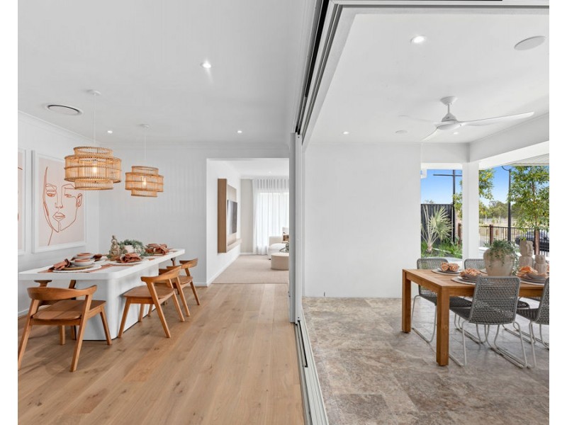 15 Foley Way, White Rock QLD 4306