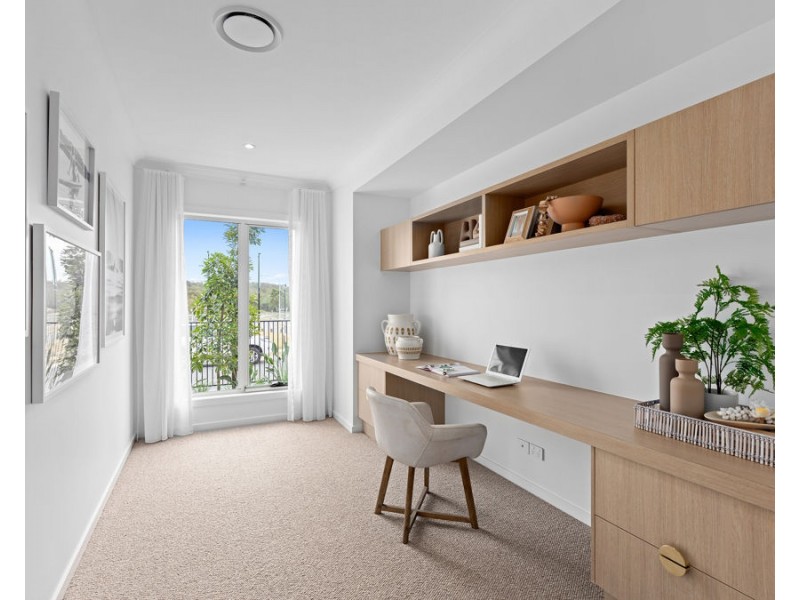 15 Foley Way, White Rock QLD 4306