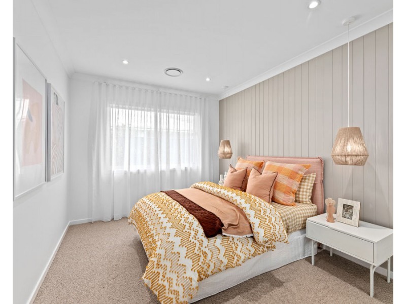 15 Foley Way, White Rock QLD 4306