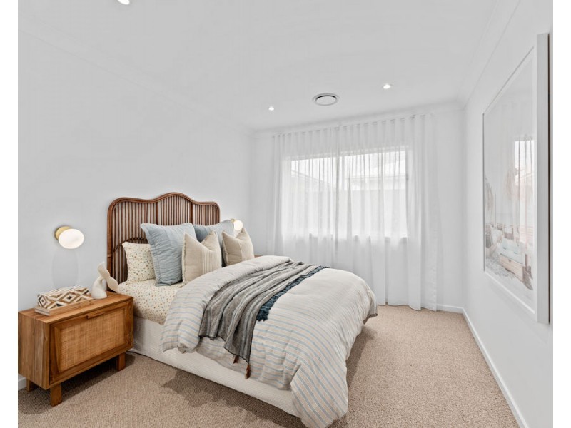 15 Foley Way, White Rock QLD 4306