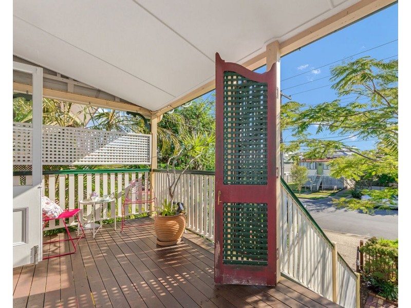 49 Ellis Street, Greenslopes QLD 4120