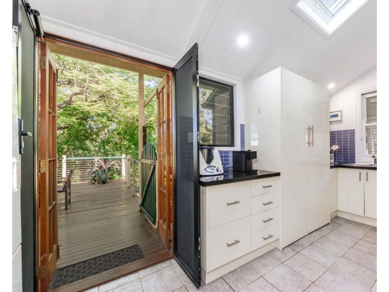 49 Ellis Street, Greenslopes QLD 4120