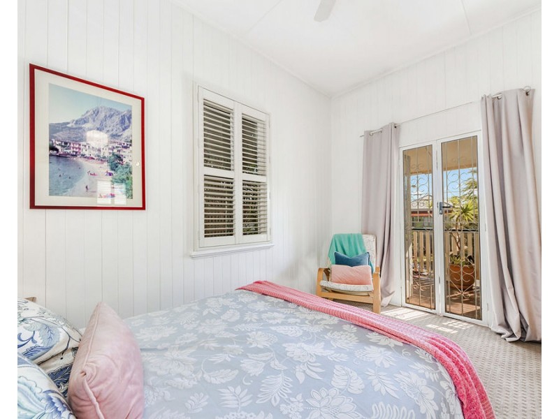 49 Ellis Street, Greenslopes QLD 4120