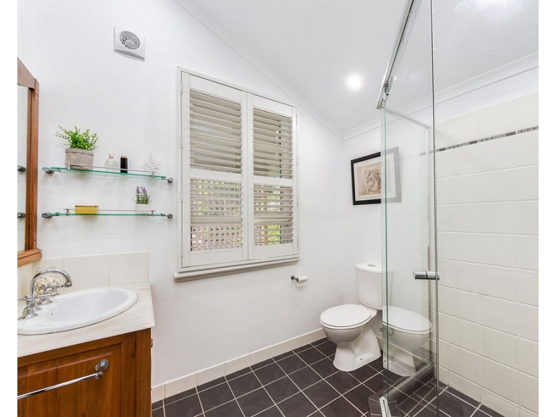 49 Ellis Street, Greenslopes QLD 4120