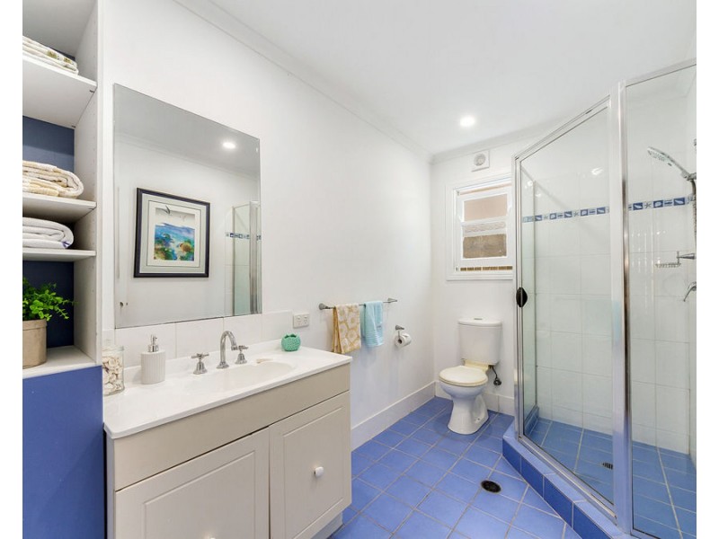 49 Ellis Street, Greenslopes QLD 4120