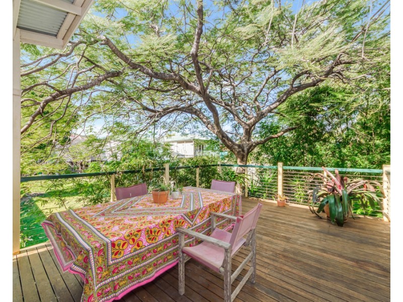 49 Ellis Street, Greenslopes QLD 4120