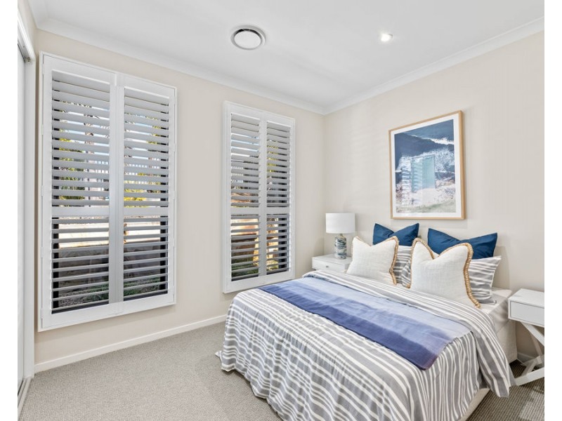 16 Houston Street, Spring Mountain QLD 4124