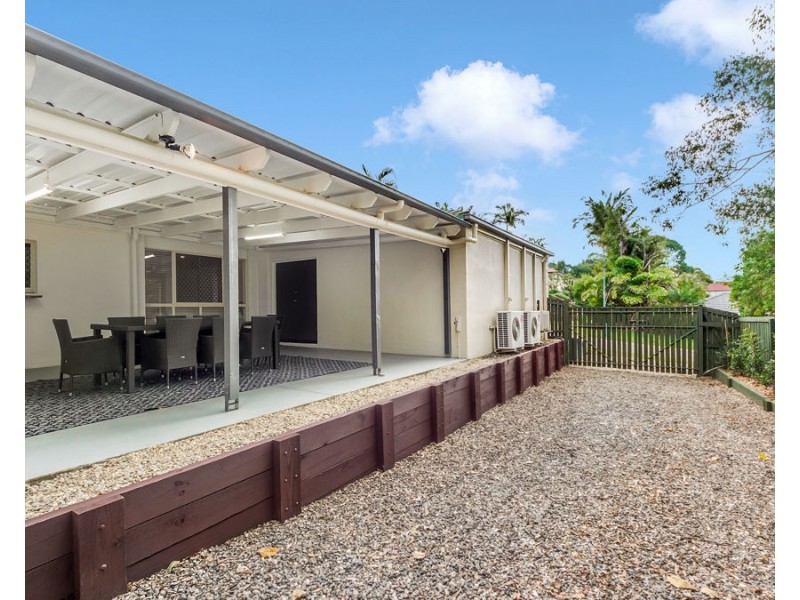 3 Zorina Court, Eatons Hill QLD 4037