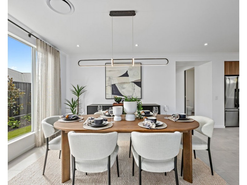 17 Foley Way, White Rock QLD 4306