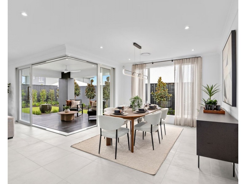 17 Foley Way, White Rock QLD 4306