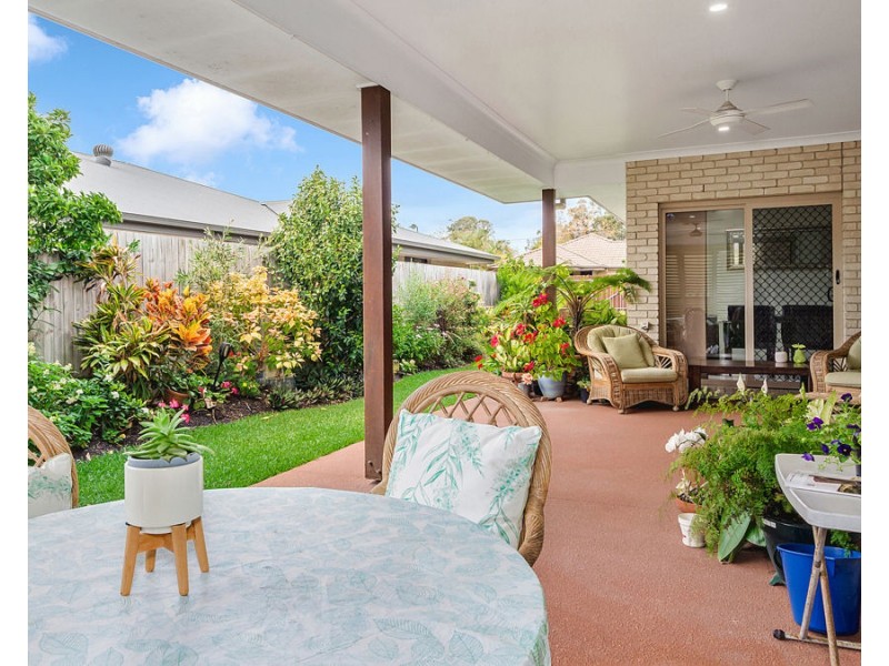 19 Rymera Crescent, Gumdale QLD 4154