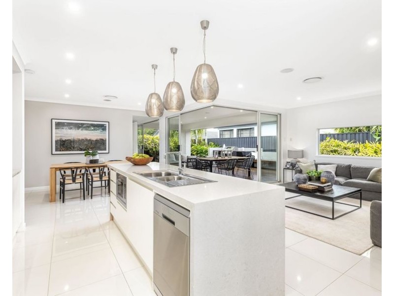73 Oakey Creek Road, Coomera QLD 4209
