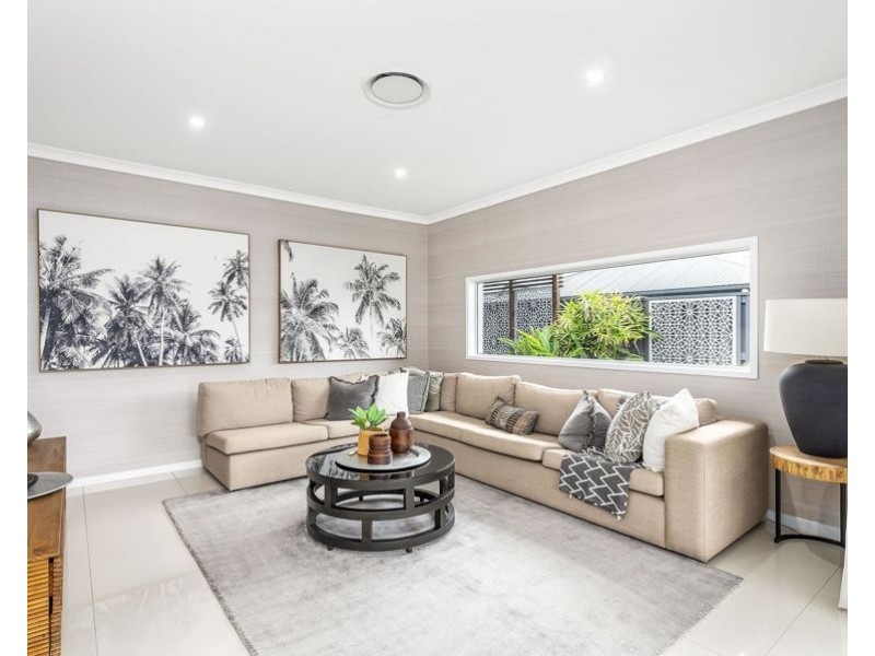 73 Oakey Creek Road, Coomera QLD 4209