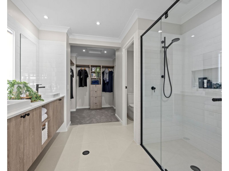 12 Grafton Street, Spring Mountain QLD 4124