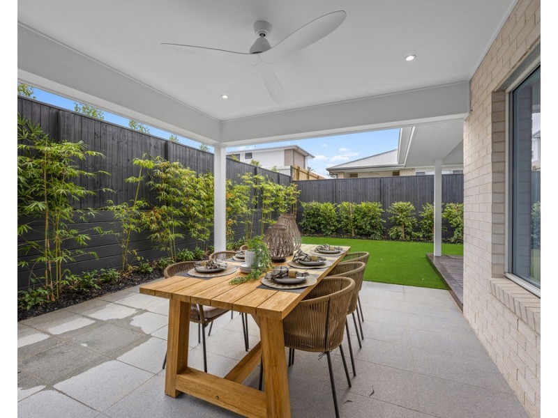 12 Grafton Street, Spring Mountain QLD 4124