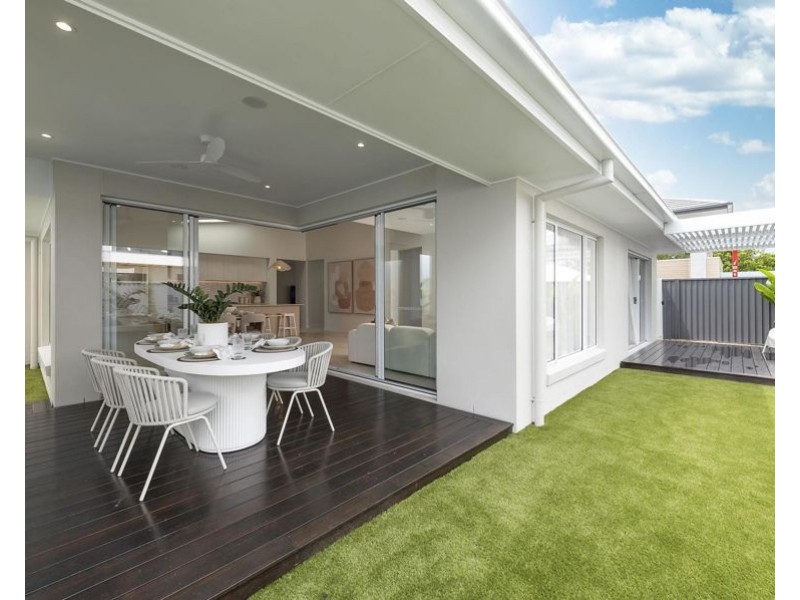 45 Parkway Circuit, Worongary QLD 4213