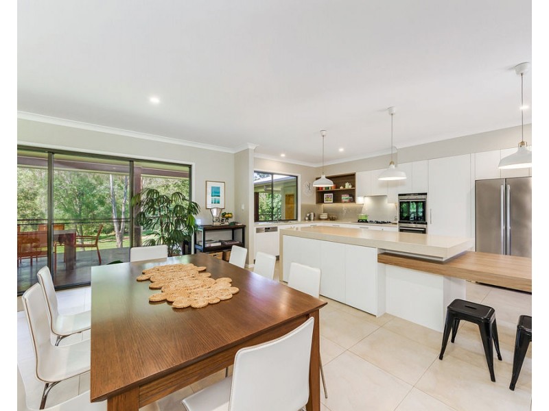 21 Vores Road, Whiteside QLD 4503