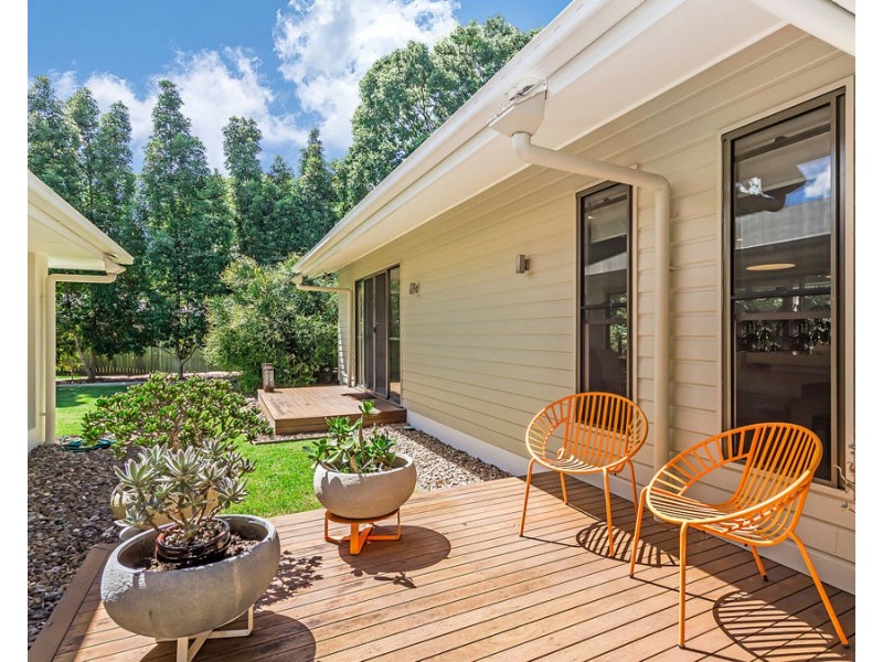 21 Vores Road, Whiteside QLD 4503