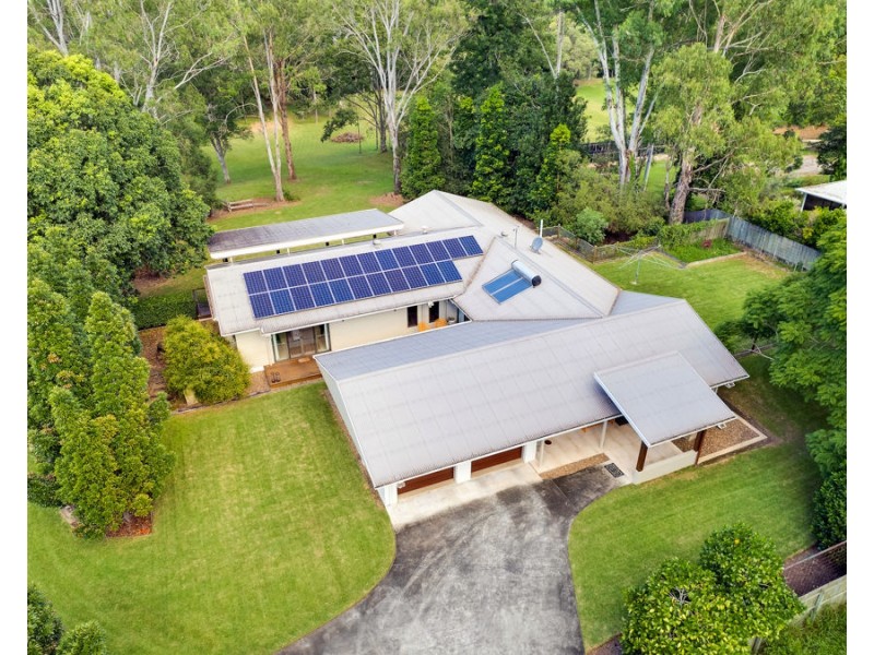 21 Vores Road, Whiteside QLD 4503
