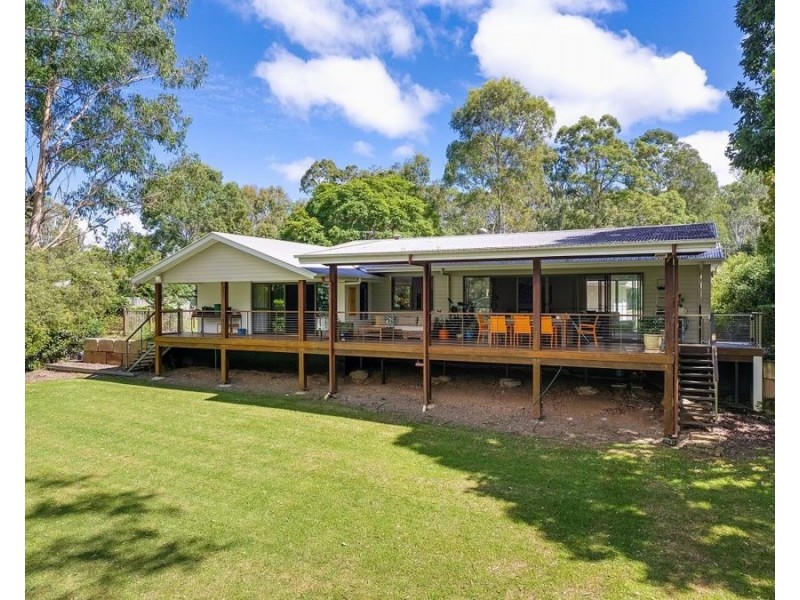 21 Vores Road, Whiteside QLD 4503