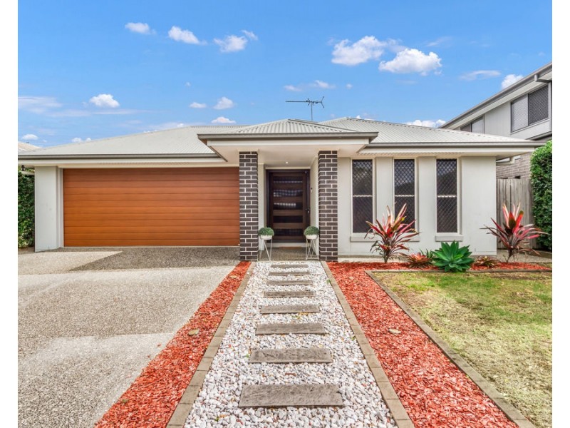 28 Benham Avenue, Kallangur QLD 4503