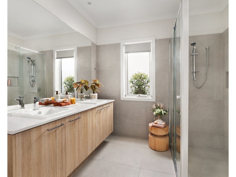 11 Dandenong Way, Donnybrook VIC 3064