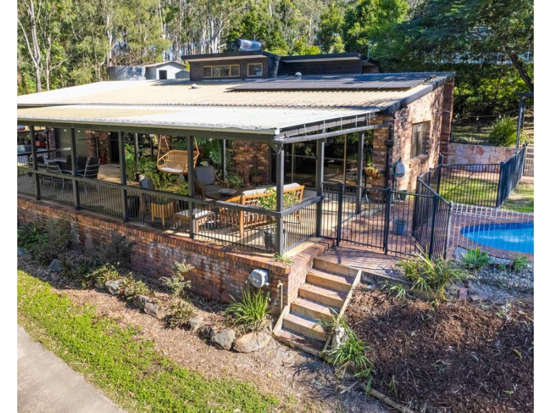 23 Whiteside Road, Whiteside QLD 4503