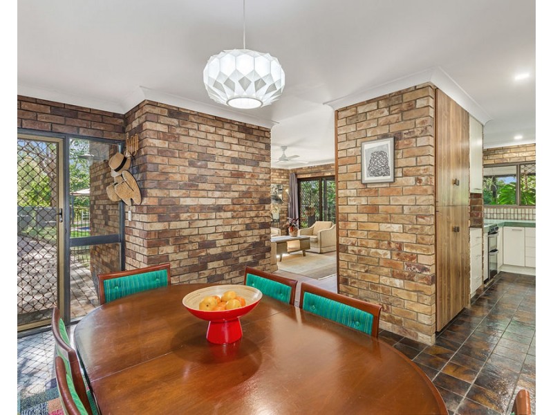 23 Whiteside Road, Whiteside QLD 4503