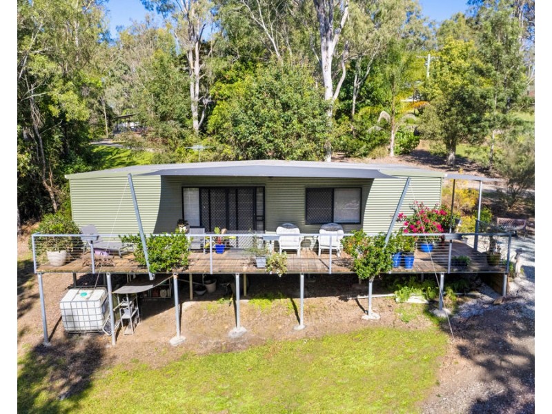 23 Whiteside Road, Whiteside QLD 4503