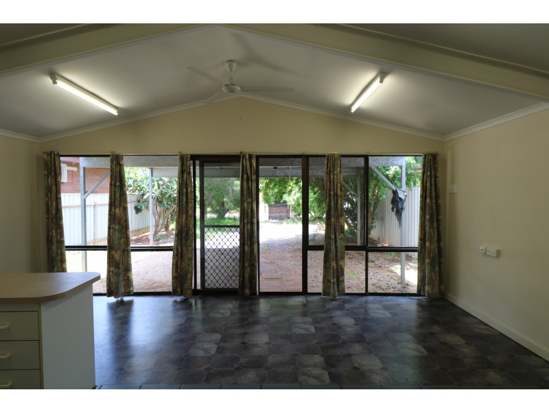 1/28 Raymond Place, Katherine NT 0850