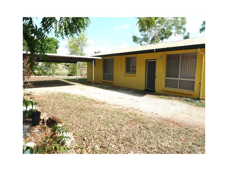 4 Elliott Street, Katherine NT 0850