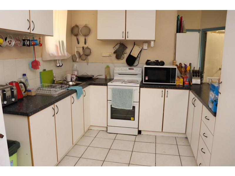 6 Shepherd Street, Katherine NT 0850