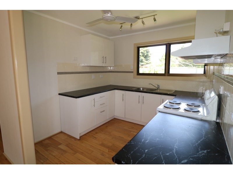2 Cox Crescent, Katherine NT 0850