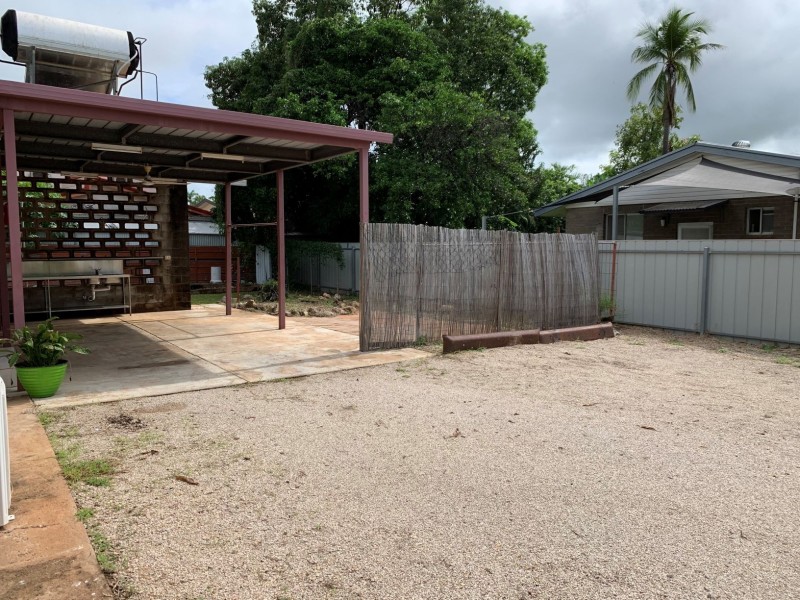 2 Cox Crescent, Katherine NT 0850
