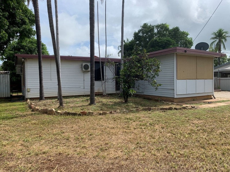2 Cox Crescent, Katherine NT 0850