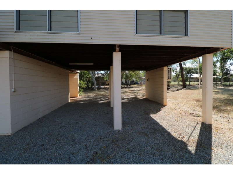 42 Maluka Road, Katherine NT 0850