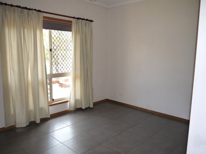 11 Raymond Street, Katherine NT 0850