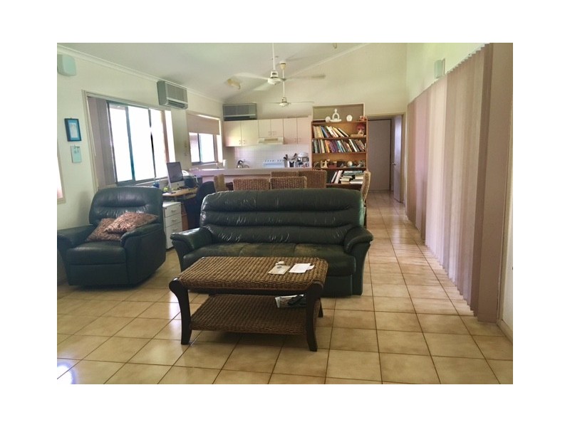 8 Wallace Court, Katherine NT 0850