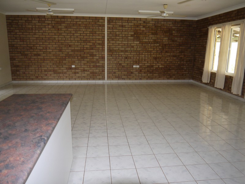 14 Fogarty Street, Katherine NT 0850