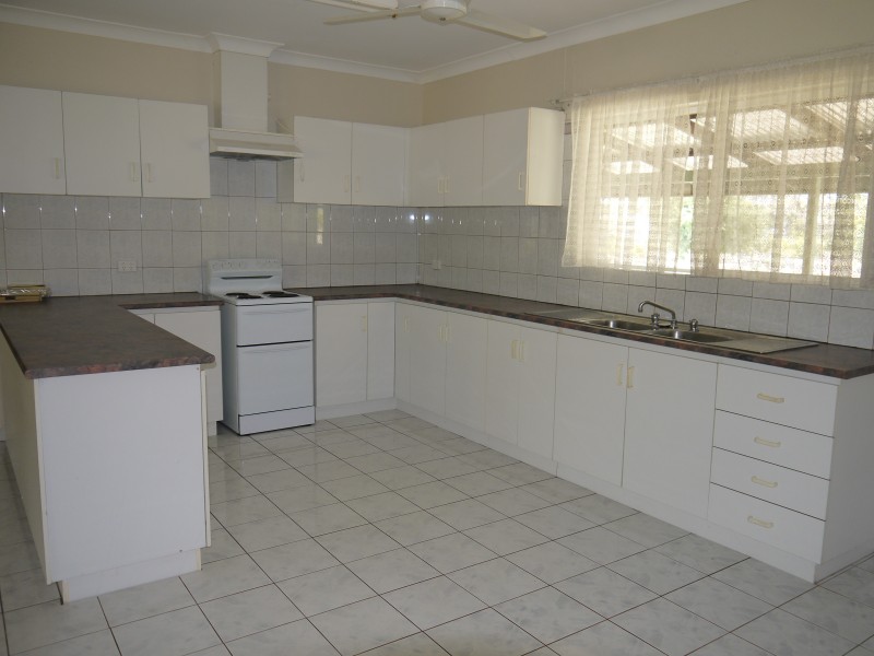 14 Fogarty Street, Katherine NT 0850